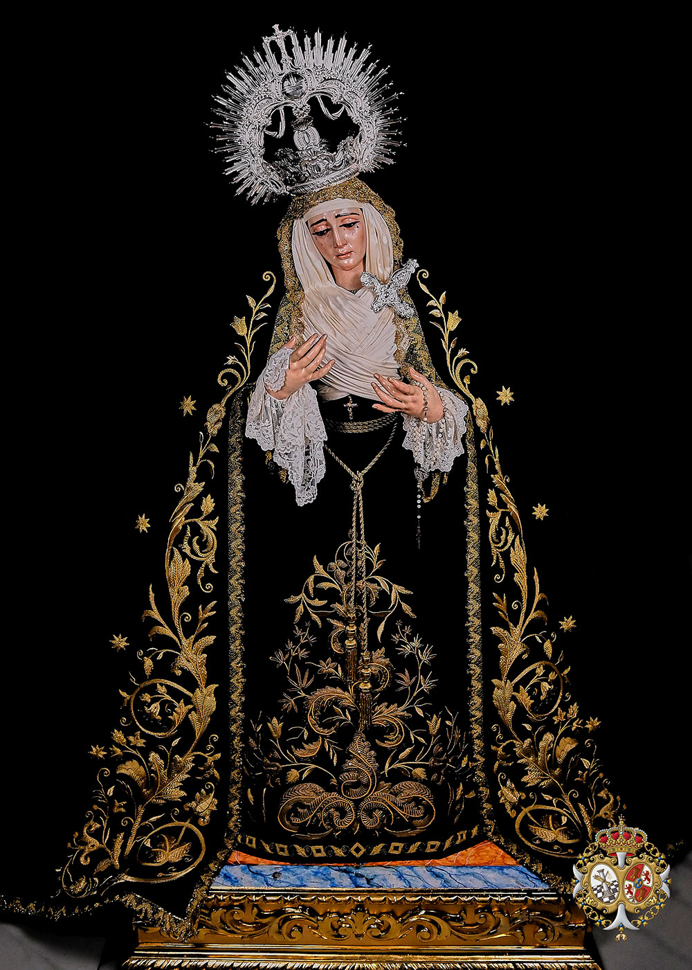 Solemne Misa de Difuntos por nuestros Hermanos